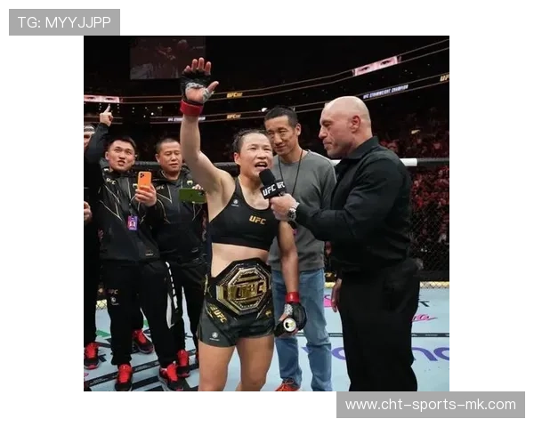 UFC贴身缠斗与重击训练课——突破极限，成就战斗之王